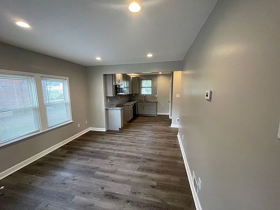 2nd image of 3741 Avondale Ave