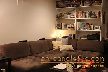 Rented by aptsandlofts.com