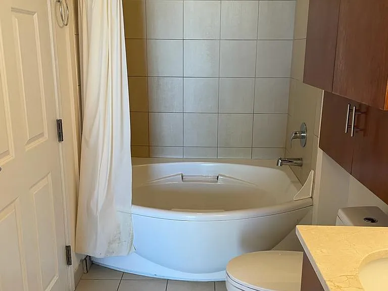 200 W Sahara Ave #1112 — Photo 7