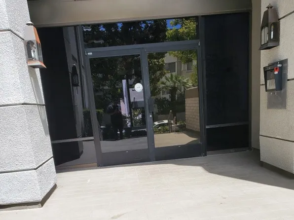 5340 Yarmouth Ave Unit 205, Encino, CA 91316