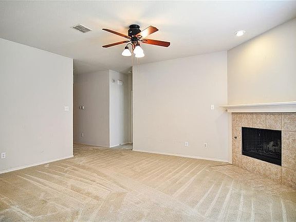 3rd image of 5717 Touchstone Dr