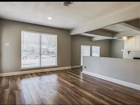 5th image of 2512 Livenshire Dr