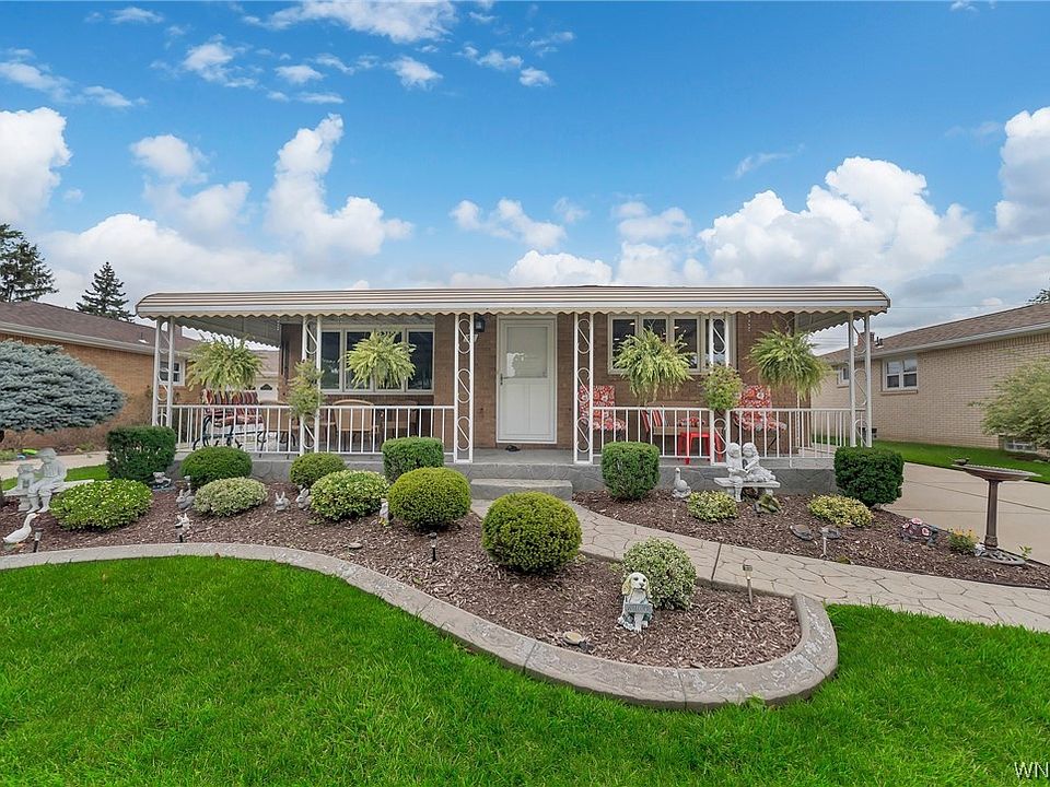 1st image of 37 Lordan Dr