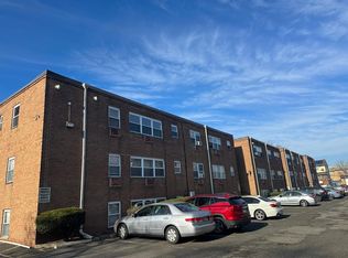 55 Teaneck Rd APT 3S, Ridgefield Park, NJ 07660
