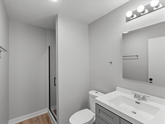 4th image of 1000 E Orchard St APT 106
