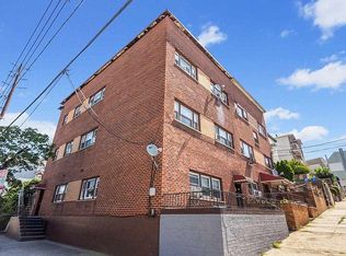 174 Lincoln St APT 2, Jersey City, NJ 07307