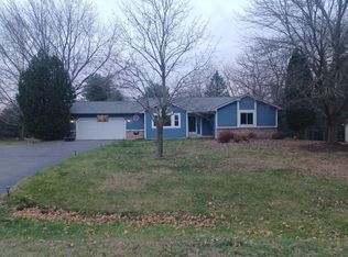 1372 Tanglewood Dr, Lapeer, MI