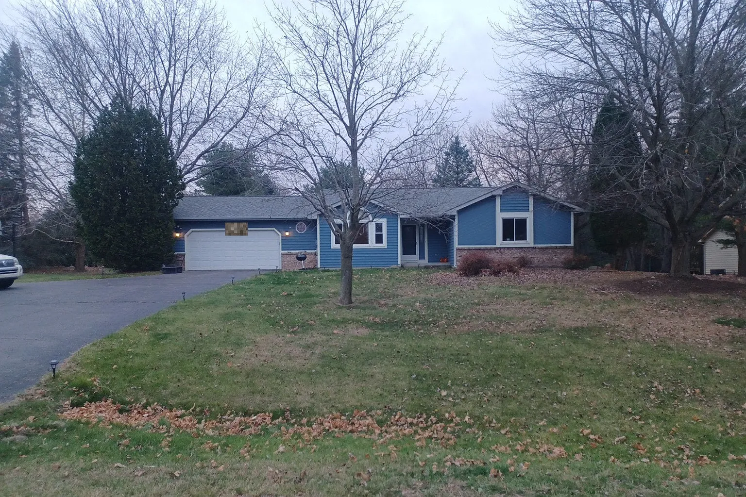 1372 Tanglewood Dr photo 1