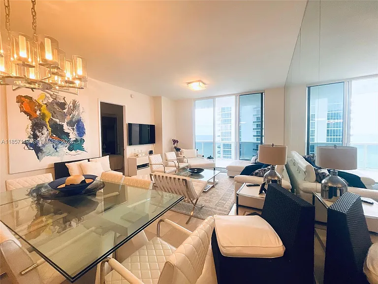 16001 Collins Ave #1402 — Photo 7