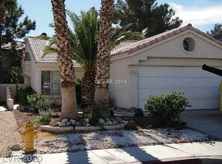 7106 Knoll View Dr, Las Vegas, NV 89119