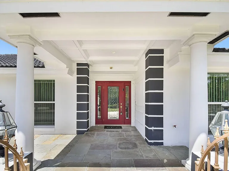 12231 Areaca Dr — Photo 4