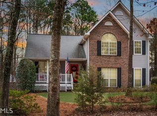 318 Bartlett Dr, Sharpsburg, GA 30277