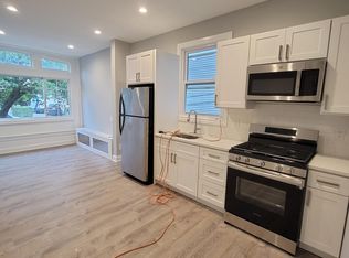 24 Vernon Pl #1, Yonkers, NY 10704