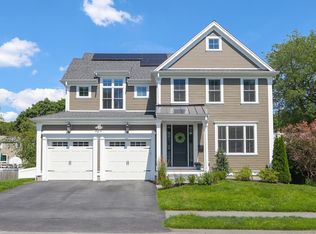 48 Hawthorn Ave, Needham, MA 02492