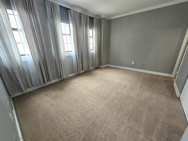 1 E Chase St #310 — Photo 10