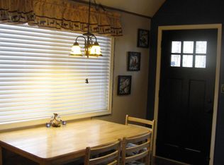 402 Maxatawny Dr, Pocono Lake, PA 18347