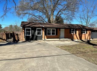 609 Falcon Cir, Shelby, NC 28150