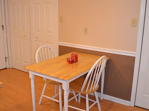 2nd image of 810 Highland Dr Unit 603