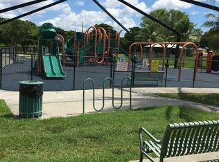 5357 NW 89th Ave, Sunrise, FL 33351