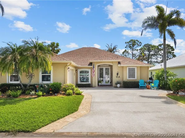 371 NW Emilia Way, Jensen Beach, FL 34957