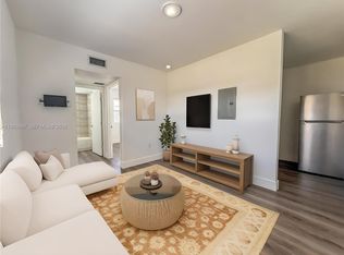 1710 NW 1st Ct APT 13, Miami, FL 33136