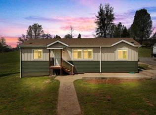 20586 Meyer Rd, Grass Valley, CA 95945