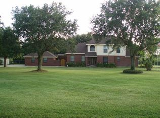 5620 County Road 166, Alvin, TX 77511