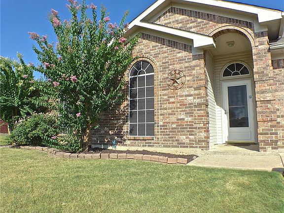 2nd image of 2724 Jennie Wells Dr