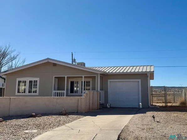 1405 Pinon Dr, Grants, NM 87020