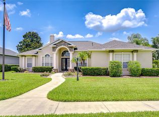 1208 Carriage Park Dr, Valrico, FL 33594