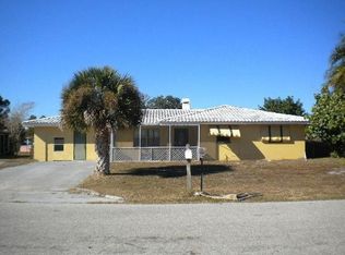 829 Friendly St, North Fort Myers, FL 33903