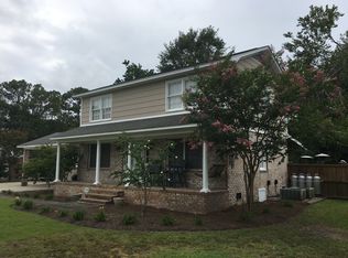 121 Tanbridge Rd, Wilmington, NC 28405