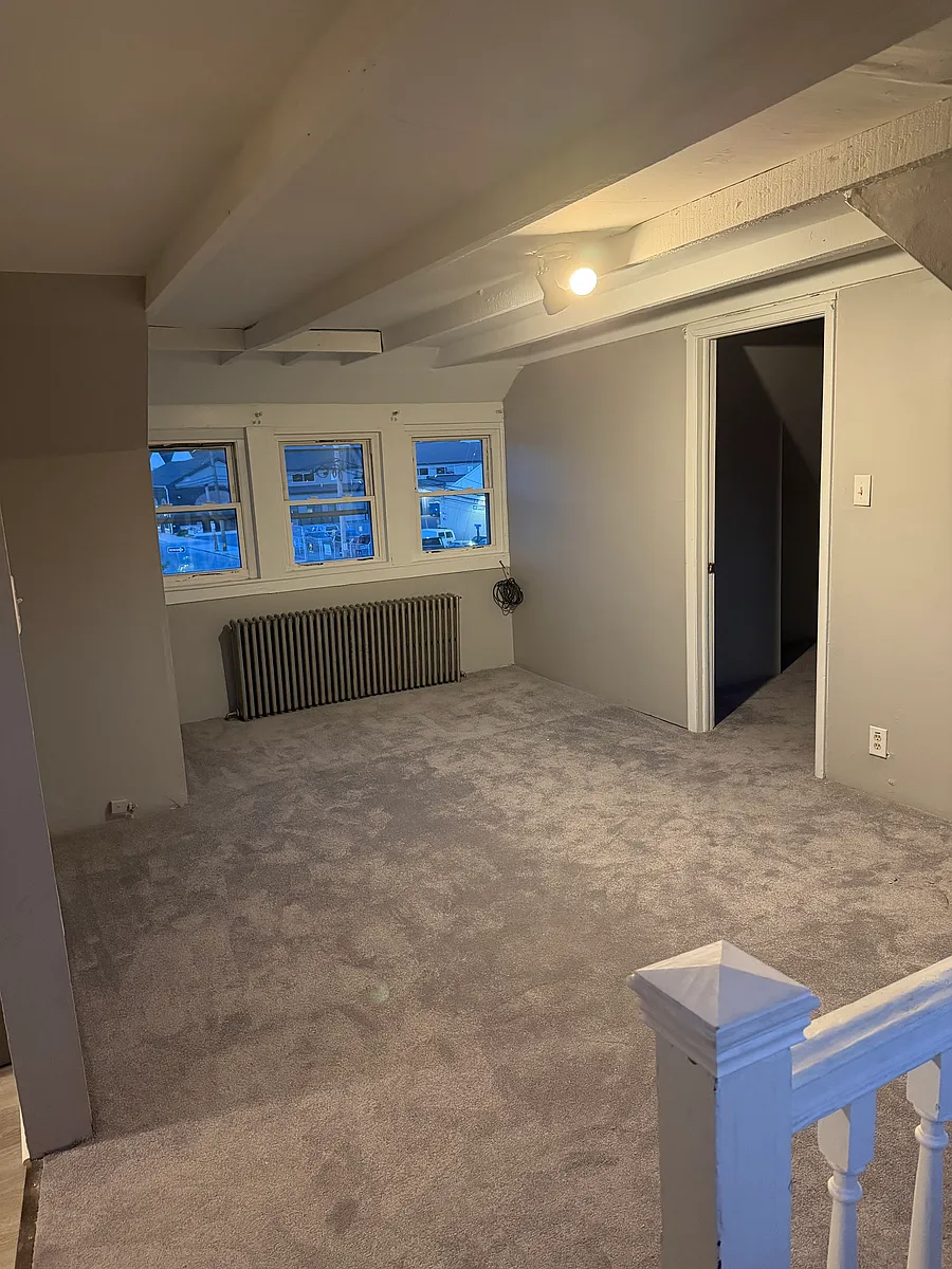 Building Photo - 141 Washington Ave #5