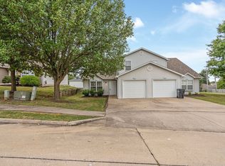 3501-3503 La Mesa Dr., Columbia, MO 65201