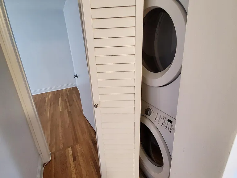 4120 E 1st St #1 — Photo 11