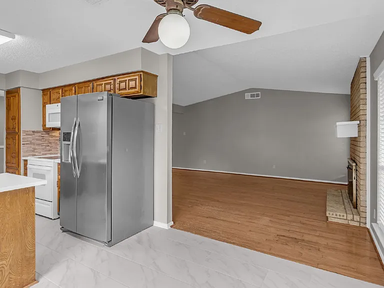 1906 Arvada Dr — Photo 15