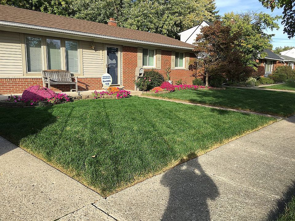 1st image of 29456 Lori St