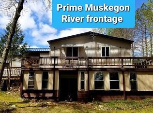 18215 Stonehouse Rd, Hersey, MI 49639