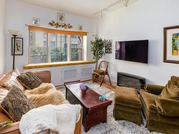 179 E 78th St APT 2B, New York, NY 10075