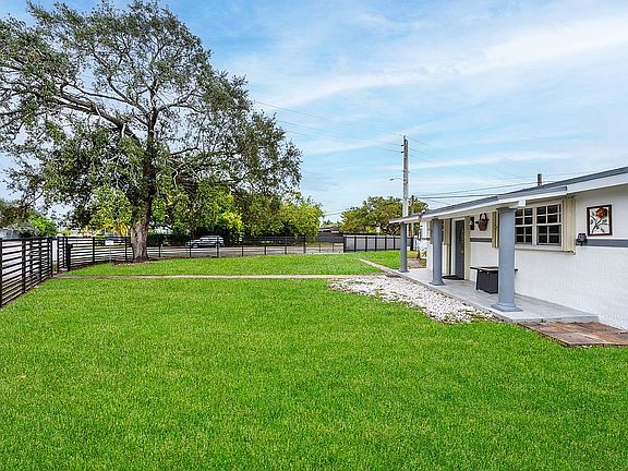 2nd image of 1890 NW 127th St