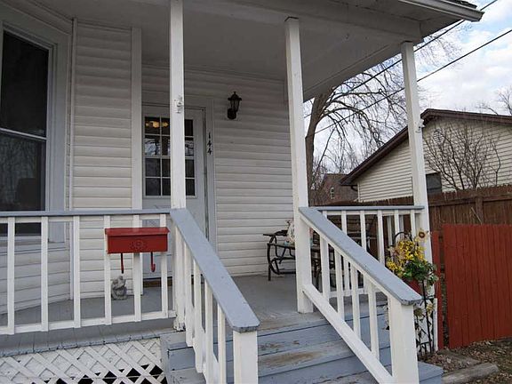 3rd image of 144 W Burton St
