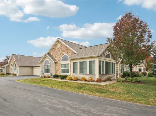 21 Maple Center Rd, Hilton, NY 14468