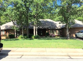 3809 Spring Hill Dr, Edmond, OK 73013