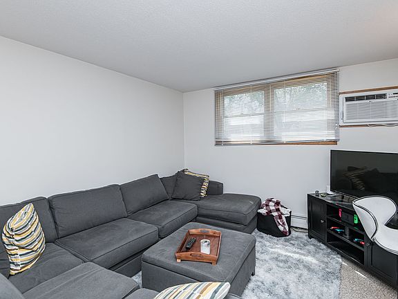 2nd image of 1855 19th St NW #Geo-01