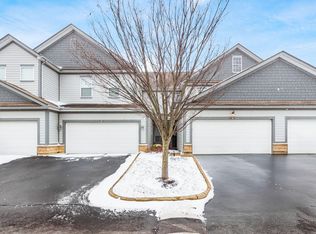 590 Redwood Ln, Lewis Center, OH 43035