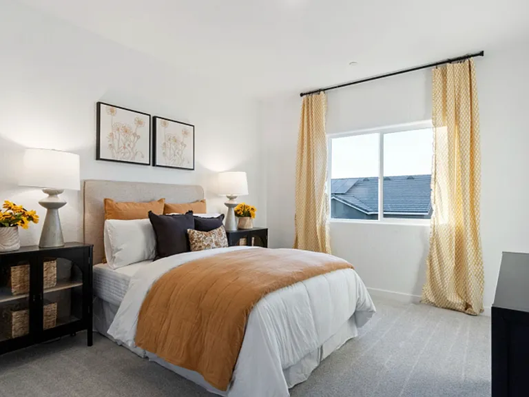 1062 W Compass Dr — Photo 11