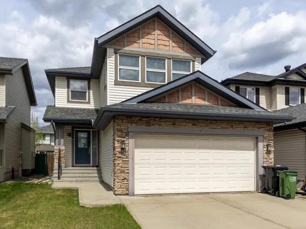 2426 Hagen Way NW, Edmonton, AB T6R 3L5