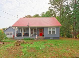 2216 Helderberg Ave, Schenectady, NY 12306