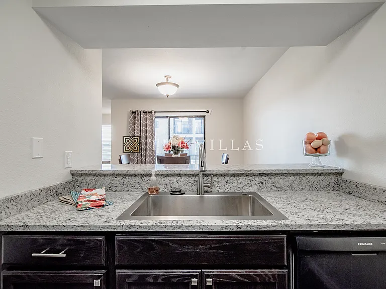 The Villas Apartments — Photo 74