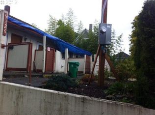 5222-5228 NE Couch St, Portland, OR 97213